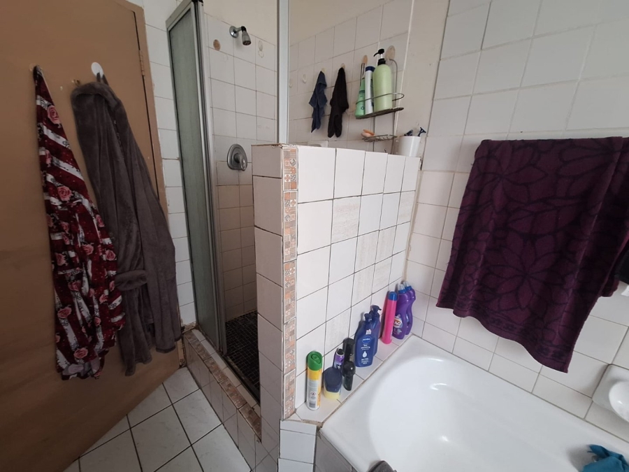 3 Bedroom Property for Sale in De Beers Northern Cape